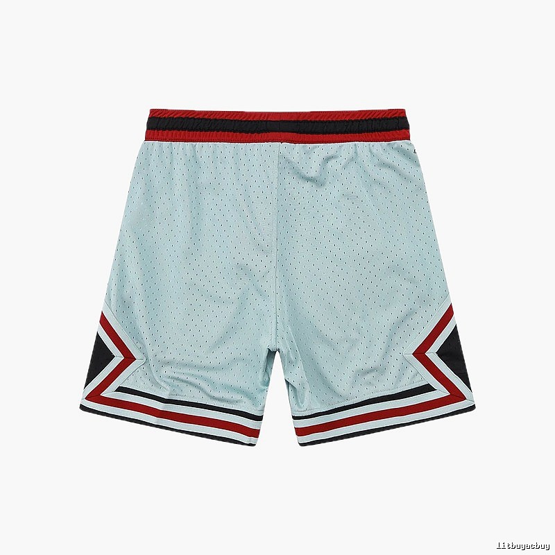 AJ sporty light blue shorts