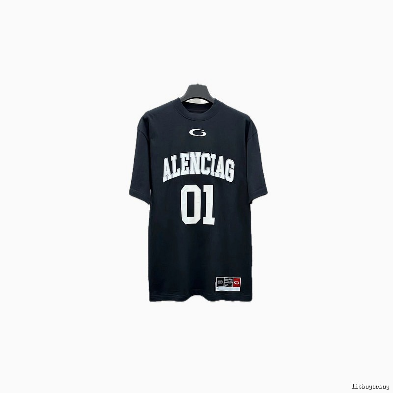 Balenciaga sporty black T-shirt