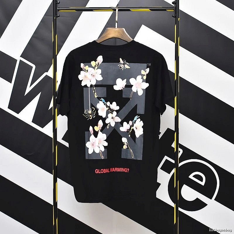 Black Style 632 Anime Graphic T-Shirt Gift Ready