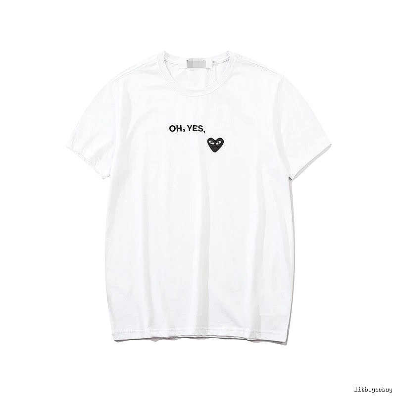 Comme des Garcons PLAY 2021-87 White Style 2187 Heart Logo T-Shirt Statement Graphic