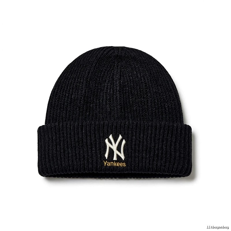 MLB New York Yankees Simple Black Knitted Hat