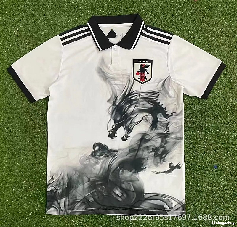 Real Madrid Training-Kit Look White Dragon Soccer Jersey Minimal Look