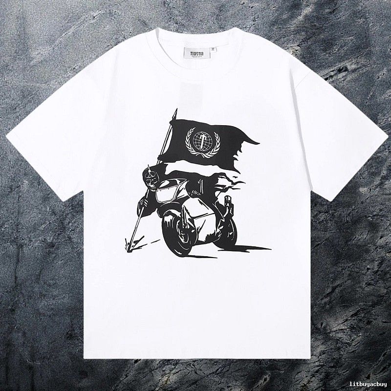Trapstar Gift Ready Keys graphic T-shirt Black White Key with Standout Detail